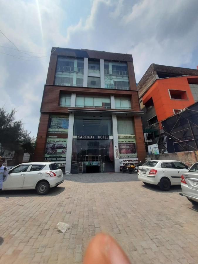 Kartikay Hotel Hisar Экстерьер фото