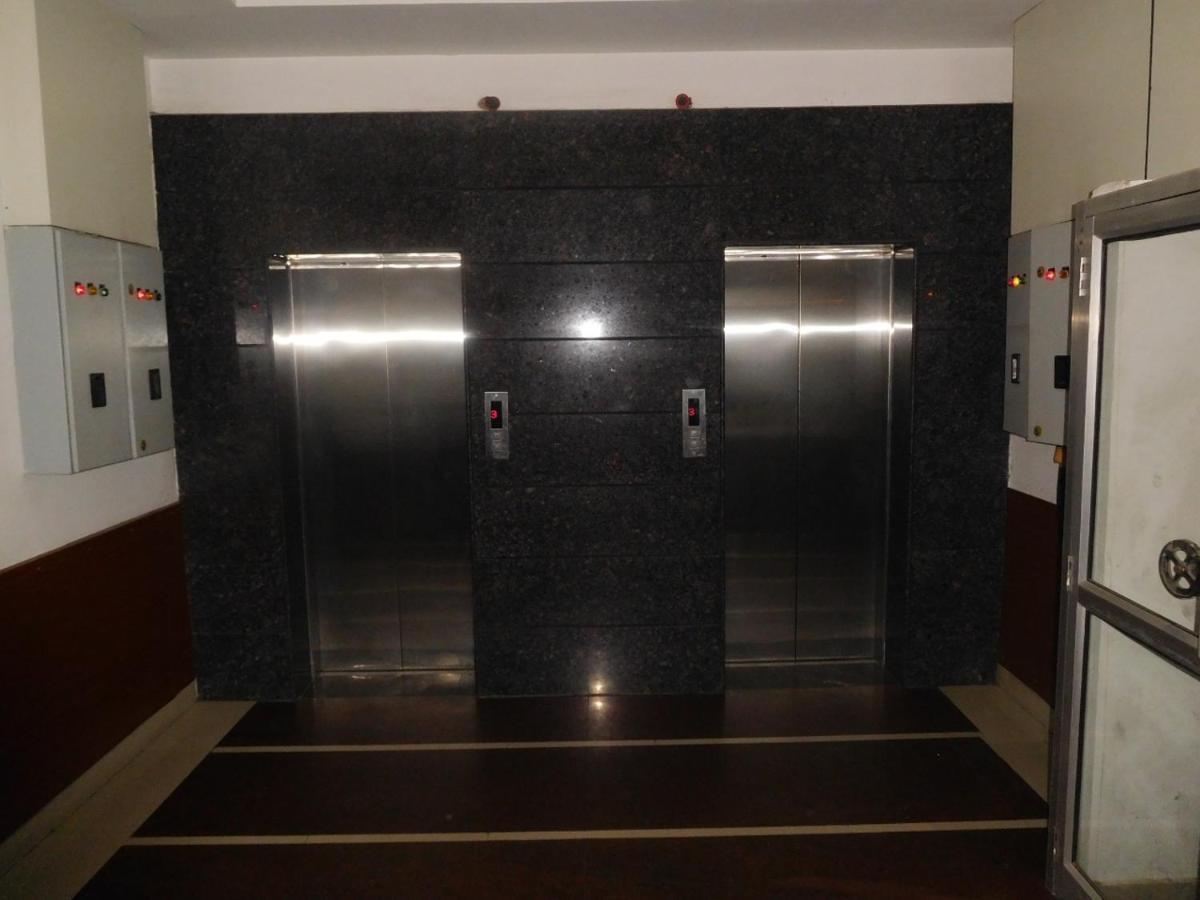 Kartikay Hotel Hisar Экстерьер фото